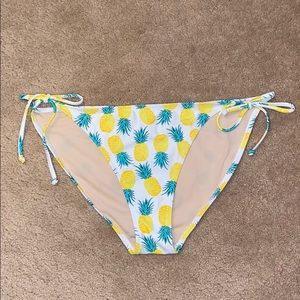 Bathing suit bottoms